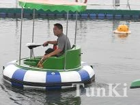 

Popular used in swimming pool adult electric bumper boat