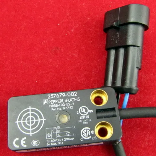 Sensore Di Prossimità PEPPERL+FUCHS NBB8-F33-E2 – Nuovo, Spedizione Veloce