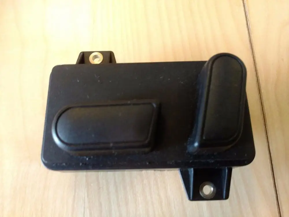 4B0 959 765 Lift Переключатель CarSeat для Audi A6 правое переднее сиденье Электрический переключатель регулировки спинки для C5/4B0 959 766 - Цвет: 4B0 959 765 Lift