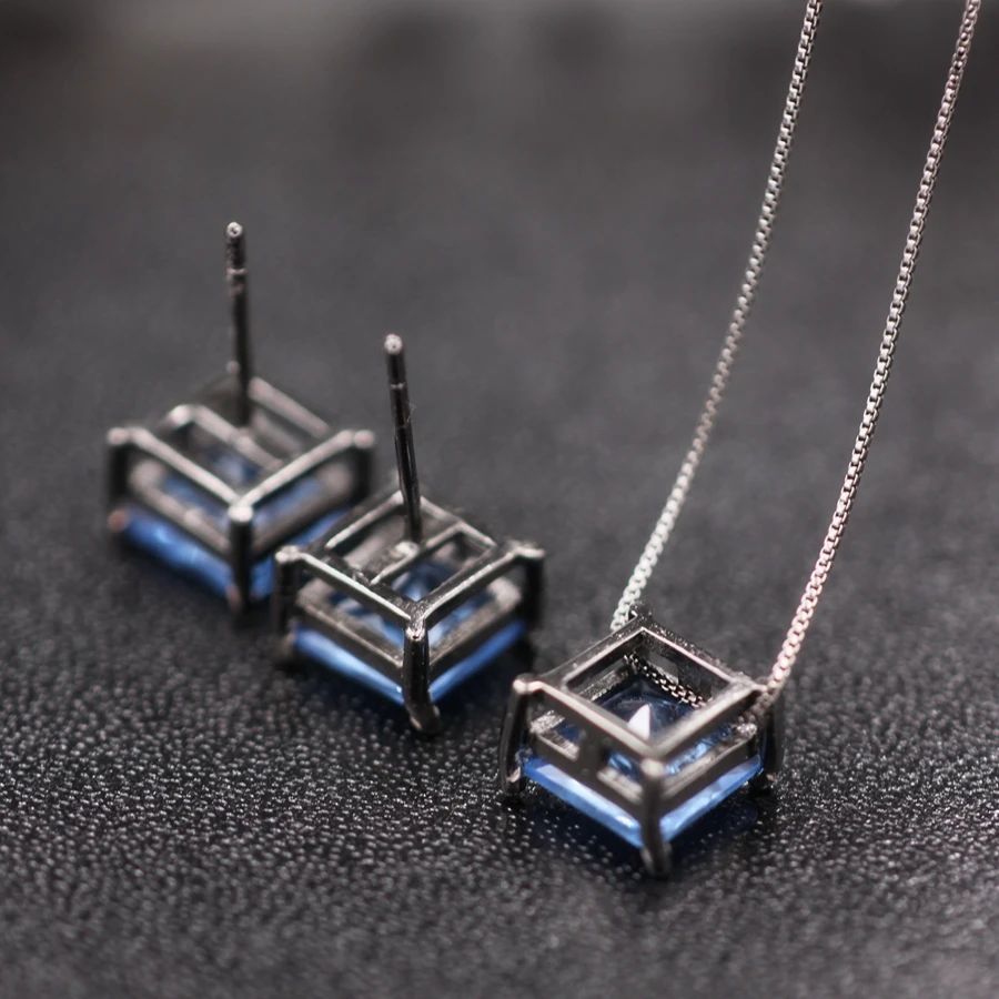 Square earring and pendant necklace jewelry set 2