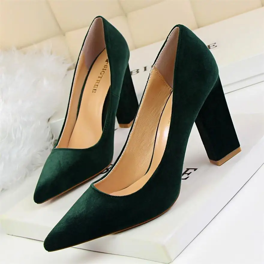 BIGTREE/Осенняя обувь на высоком каблуке в сдержанном стиле женские модные однотонные офисные туфли на низком каблуке из флока пикантные женские вечерние туфли с острым носком - Цвет: Green