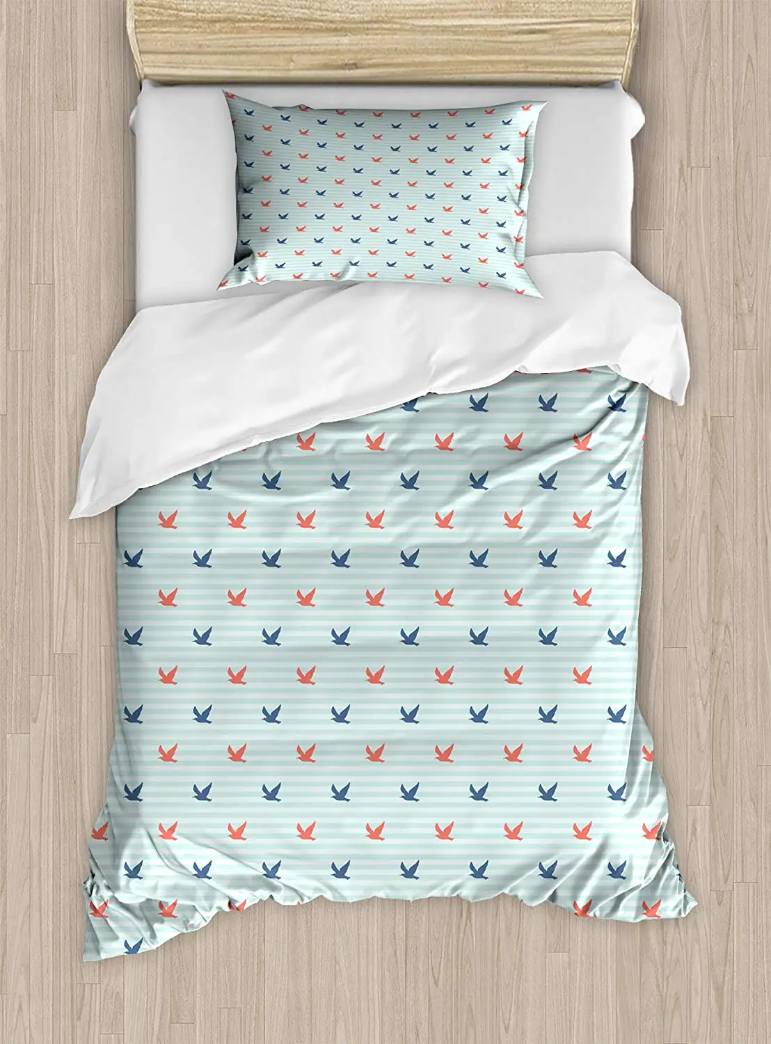 

Pastel Striped Backdrop Flying Seagull Silhouettes Retro Marine Design, Decorative Set with 2 Pillow Sham