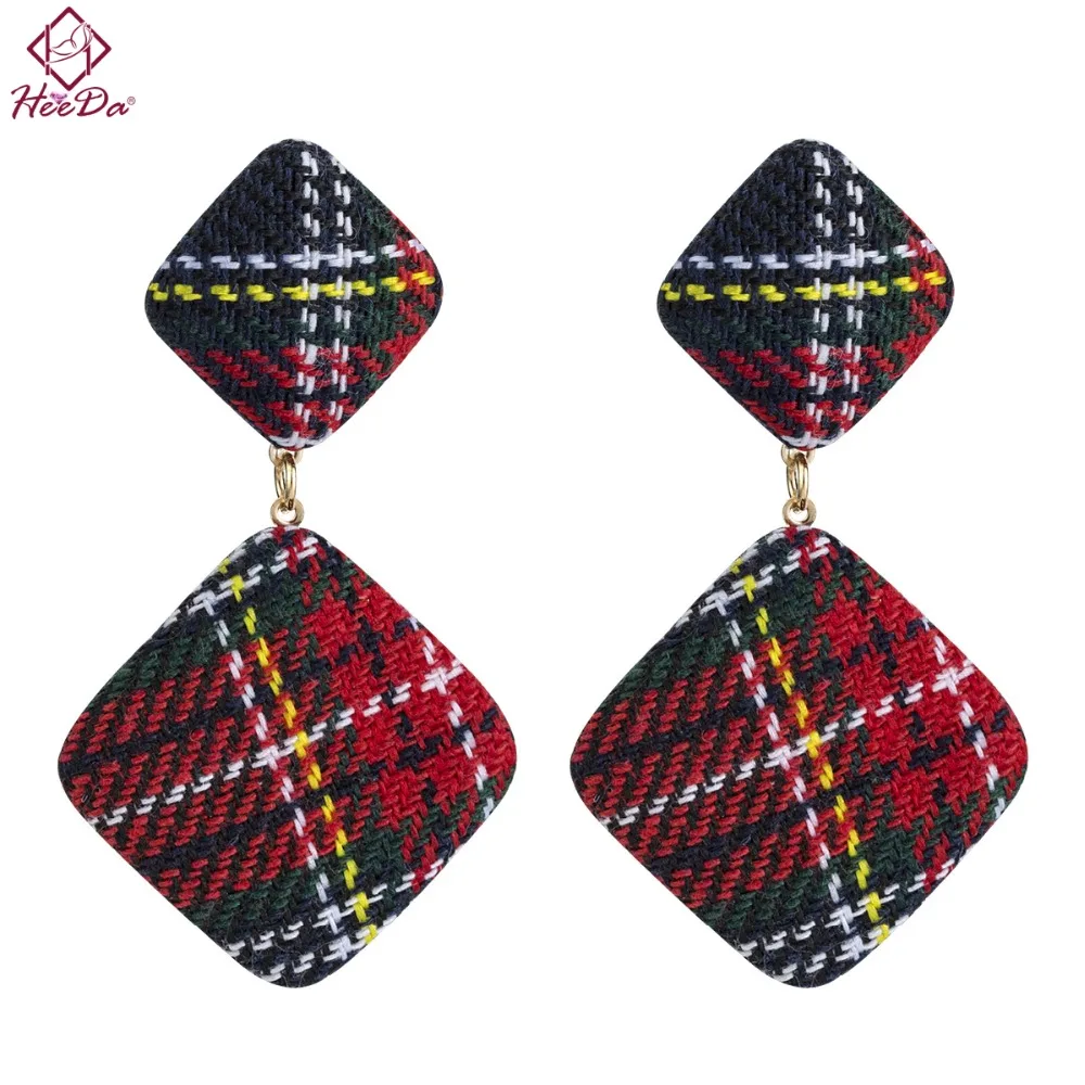 

Heeda Autumn Winter Big Name Stripe Geometric Vintage Stud Earrings Kpop Women Graceful Joker Houndstooth Earring Korean Jewelry