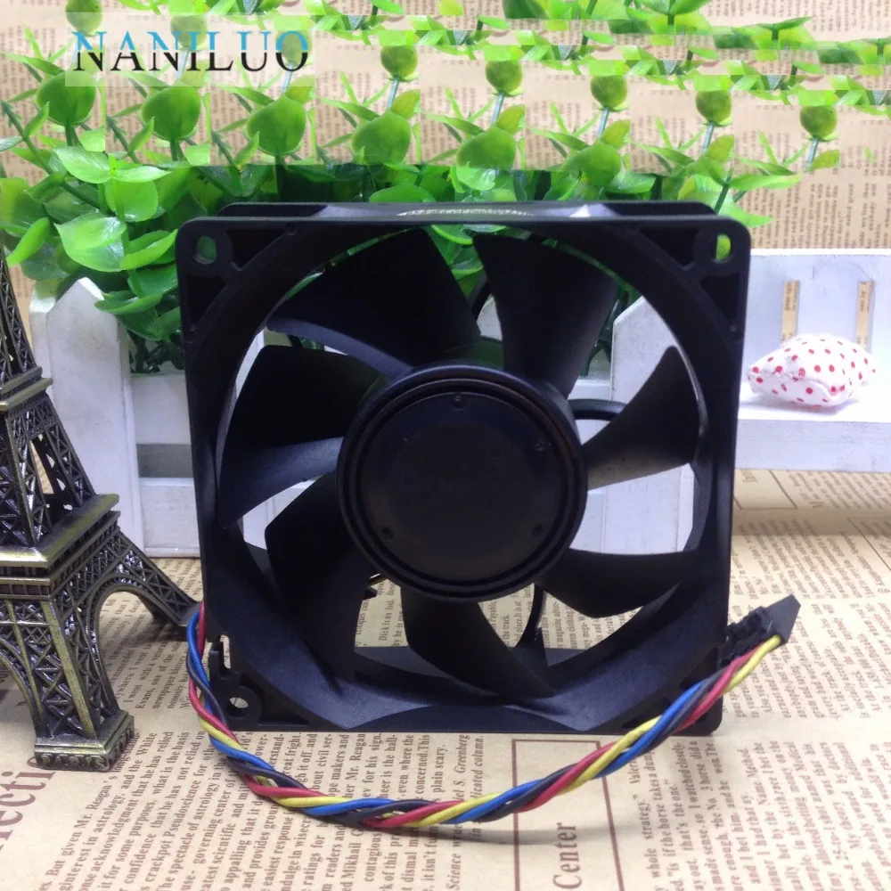 Naniluo H92C12BGA7-07A02, U75B1 DC 12 V 0.88A 4-проводной 70 мм, 90x90x32 мм Сервер площади вентилятора