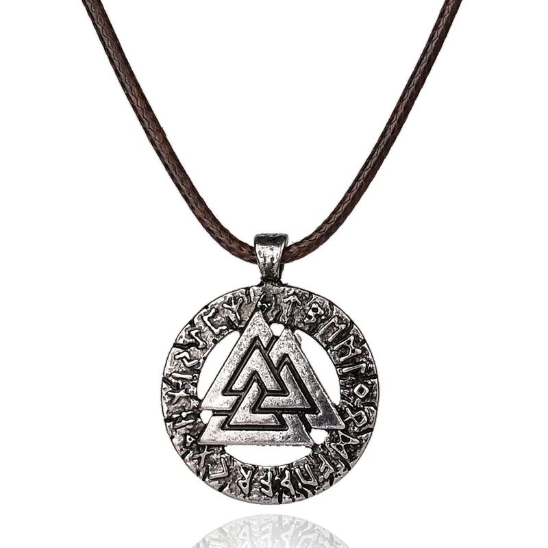 

1pcs Slavic Norway Valknut pagan amulet pendant Men necklace Scandinavian Viking jewelry Odin 's Symbol of Norse Viking Warrior