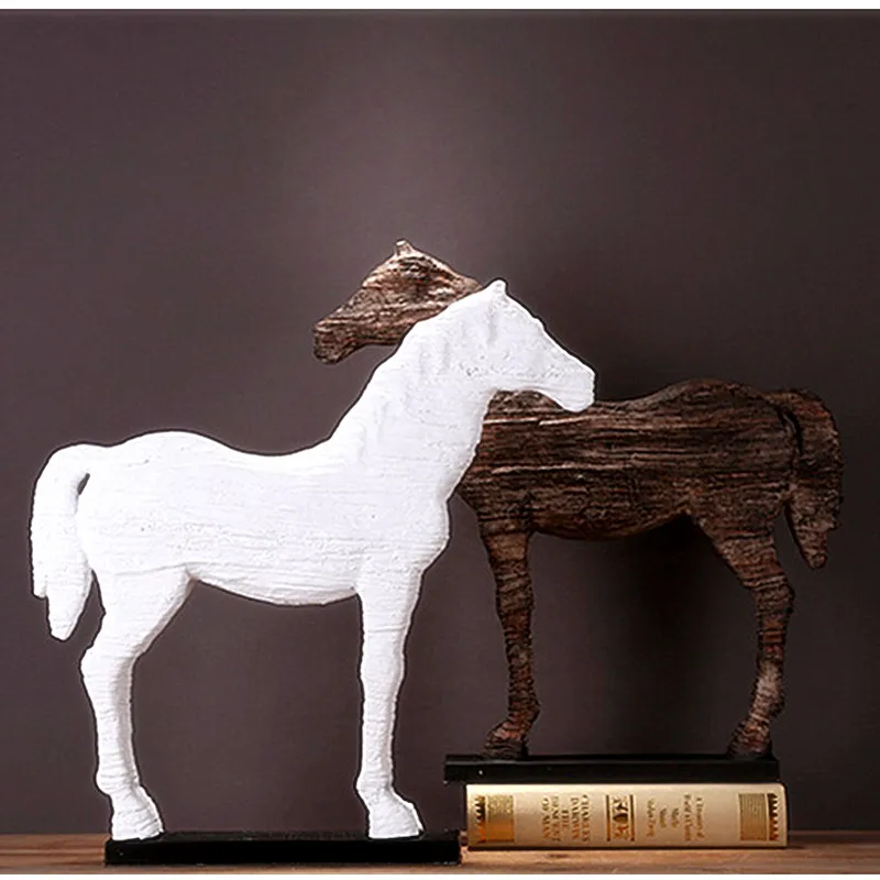 

49.5cm Simulation Trojan Horse Statue Wood-Grain Animal Resin Craftwork Living Room Decoration Birthday Gift L2824