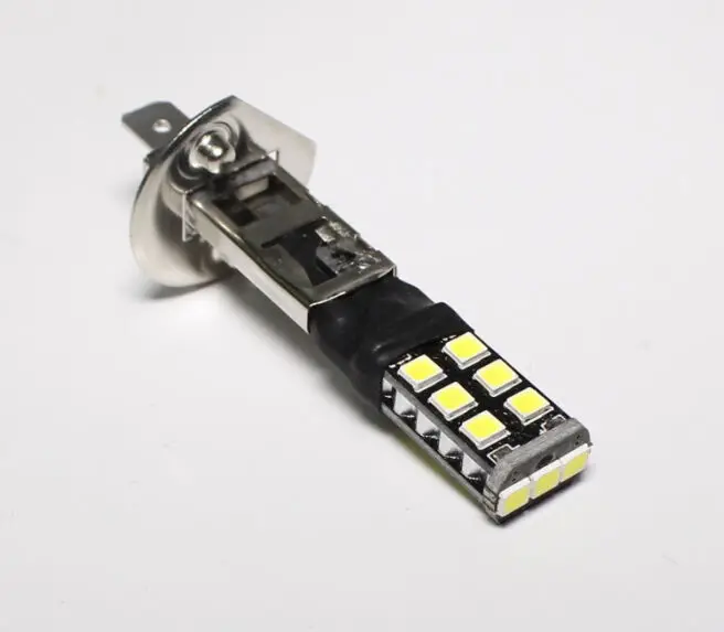 Супер яркий 2835Smd H1 P14.5S 15-светодиодный Canbus Error Free 15 Вт 600-700lms Противотуманные фары дневные фары Задние автоматического включения света автомобильная лампа DRL лампы белого цвета