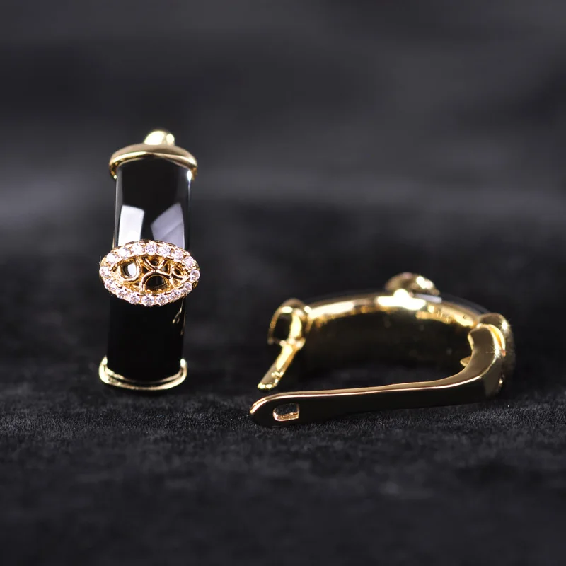 Серьги гвоздики Blucome черные керамические серьги кольца крючки фианиты