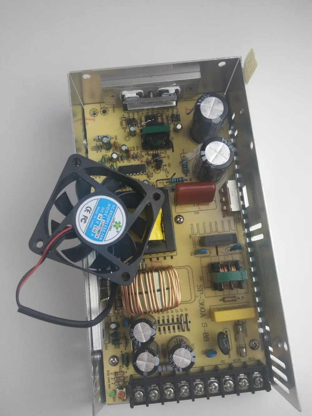 360W 24V 15A Светодиодные ленты CNC 3D печати Малый Объем Один Выход трансформатор AC к DC импульсный источник питания светодиодного табло