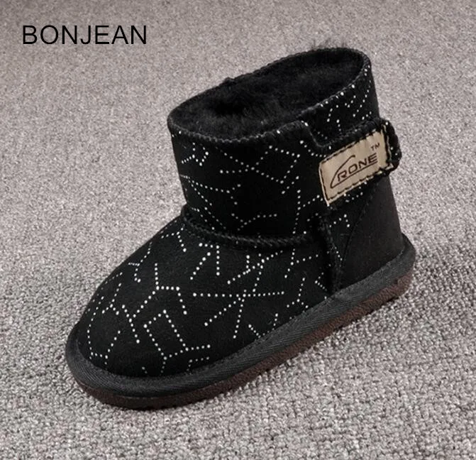 

2018 Children's snow boots winter new boots cotton shoes shoes rivet boys boots kids boots
