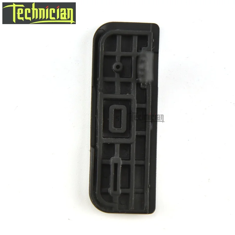 1200D USB (3)