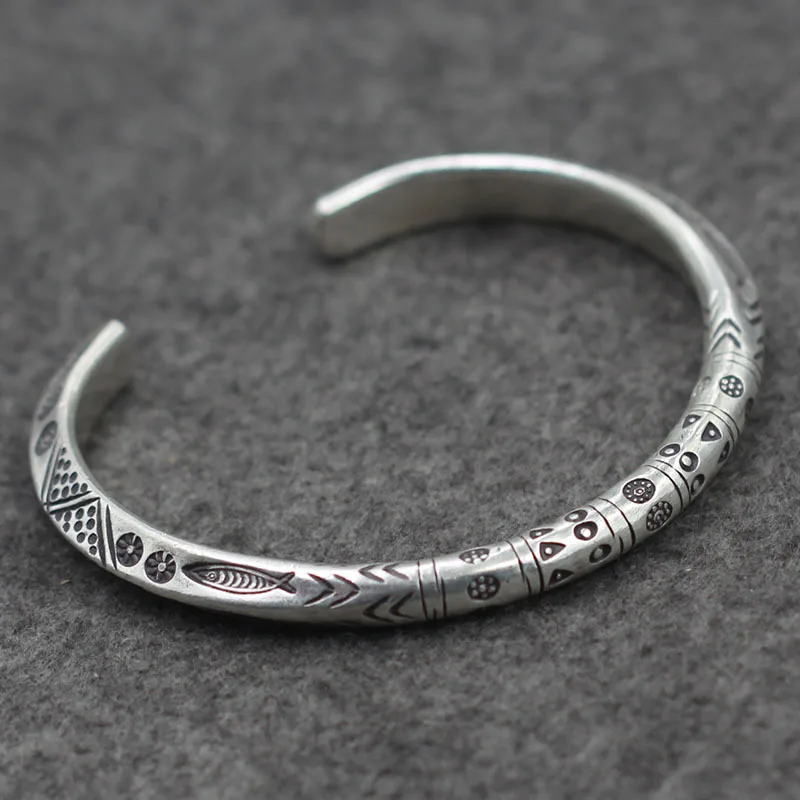 

Thai Chiang Mai handmade silver bracelet sterling silver bracelet ethnic style original open bracelet exquisite carving