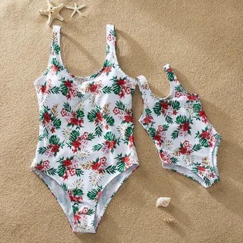 

Sand Beach Mother Daughter Swimsuit flower Mommy and Me Swimwear Family Matching Clothes Outfits Look Mom Mum Baby Bathing Suits