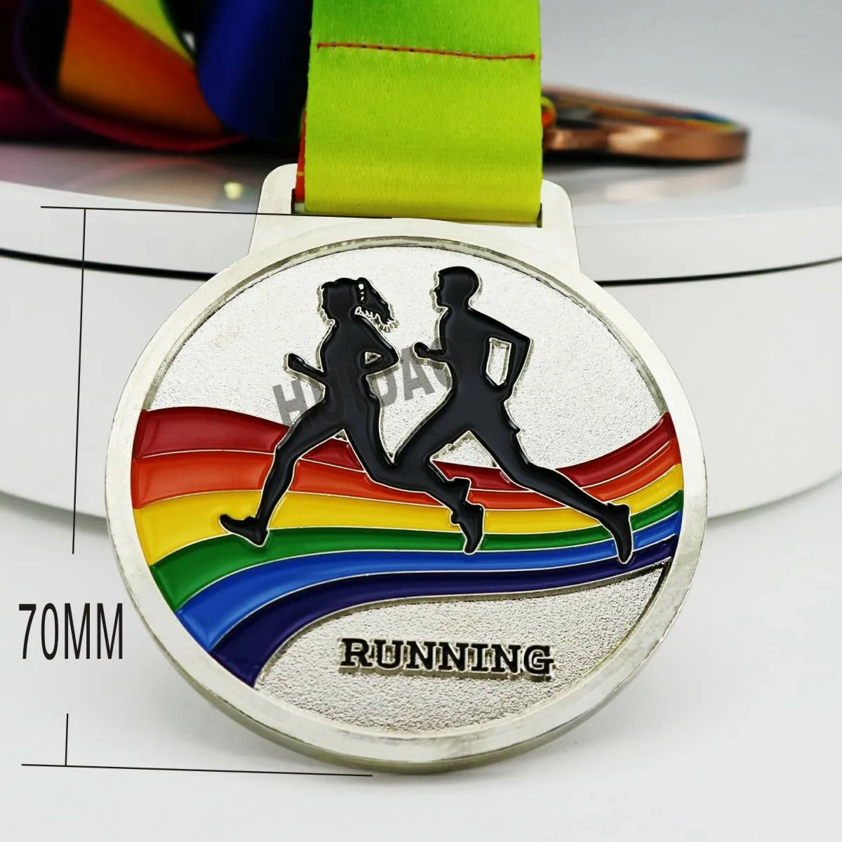 

Size 70MM Runner-up Medals Silver Medal In Running Match Metal Medal Wih Soft Enamel Process Silver Medal Winner Award