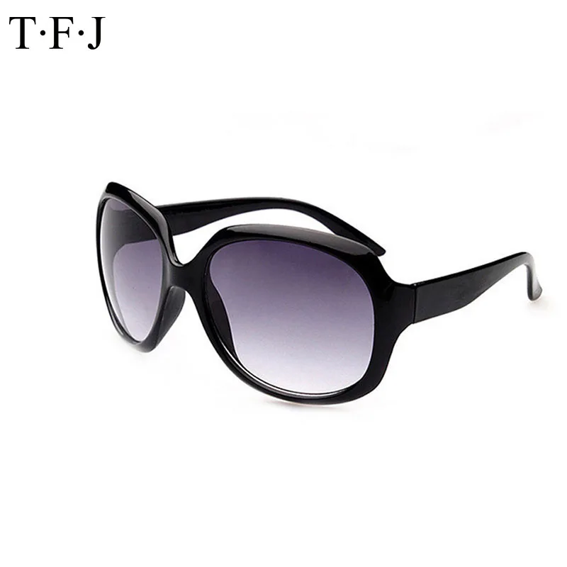TFJ Polaroid Sunglasses Women Fashionable Classic Jawbone Sunglass