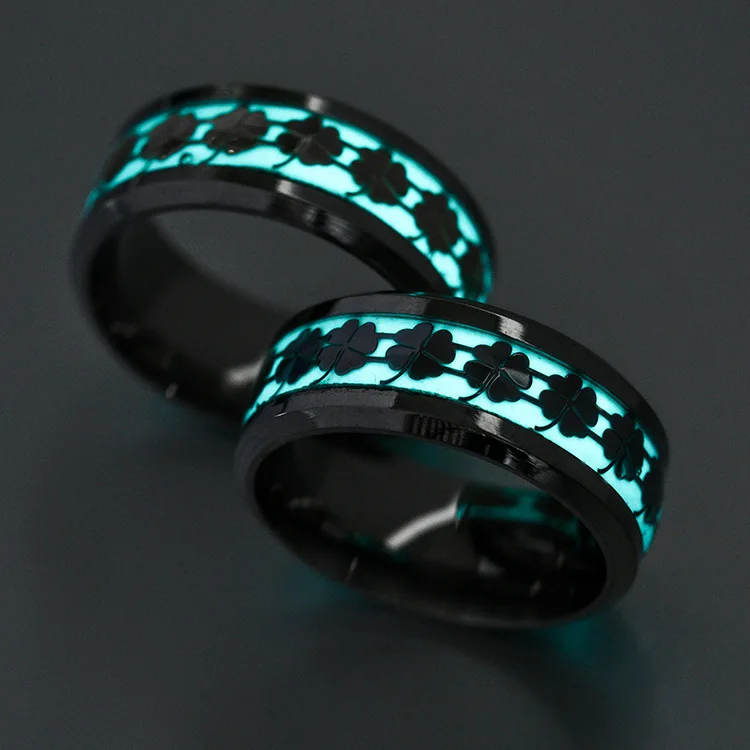 

Lucky Clover 2019 New Fashion Glow In Dark Vintage Ring Original Fluorescent Stainless Steel Luminous Jewelry