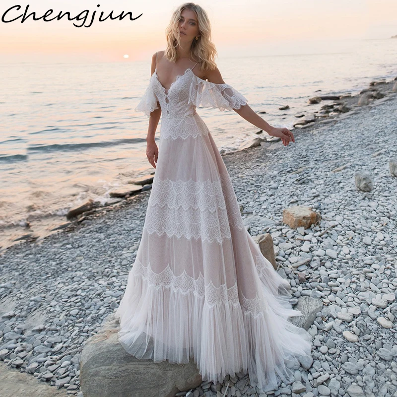 

Chengjun Sexy Casual Spaghetti Strap Tiered Lace Backless Bohemian Wedding Dresses