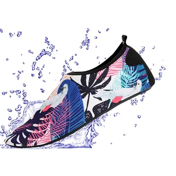 

Men's Sportswear Outdoor Water Shoes Printed Lightweight Anti-slip Quick Drying Slip On Socks Summer Beach Snorkeling Swimming