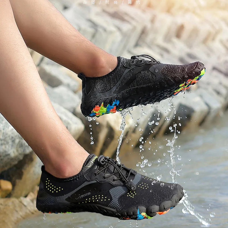 الصيف أحذية ماء الرجال صنادل شاطئ المنبع أكوا أحذية رجل سريعة الجافة نهر البحر النعال الغوص السباحة الجوارب تنيس Masculino الصيف أحذية ماء الرجال صنادل شاطئ المنبع أكوا أحذية رجل سريعة الجافة نهر البحر النعال الغوص السباحة الجوارب تنيس Masculino