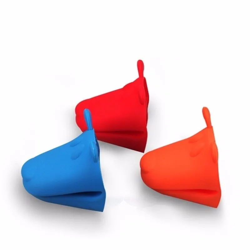 1pc Silicone Oven Glove Heat-resistant Finger Hand Clip Kitchen Doggie Shape Oven Holder Cake BBQ Baking Mitt Glove Cooking Tool (4)