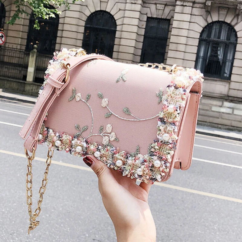 

Cow Leather Flowers Messenger Small Bag Women Chain Shoulder Bag Exquisite Durable Ladies Messenger Bags