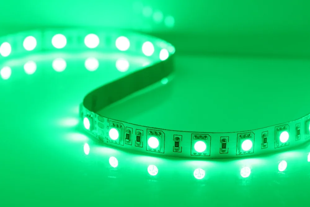 Гибсветильник Светодиодная лента RGB 5050 SMD 24 В постоянного тока 60 светодиодный