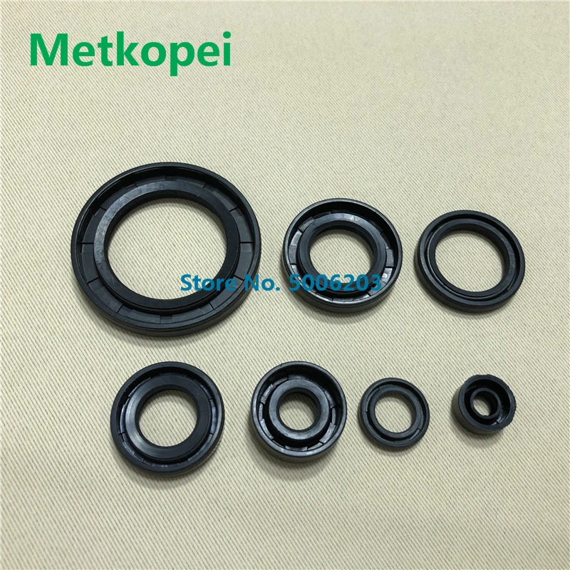 CBT125 engine oil seal (3)