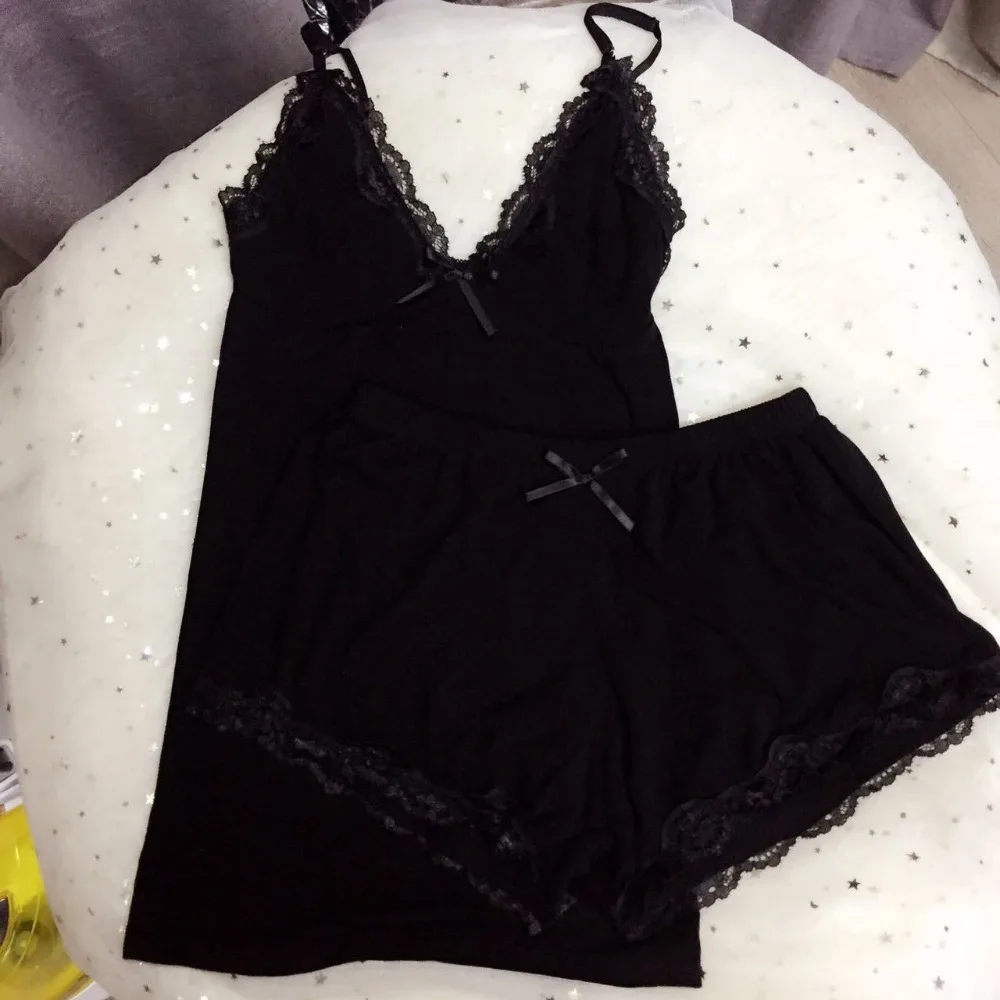 4391530939_725961901