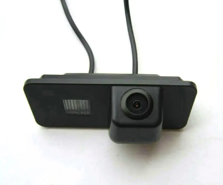 

SONY CCD Car Rear View REVERSE CAMERA for Volkswagen VW PHAETON/SCIROCCO/GOLF 4 5 6 MK4 MK5 /EOS/LUPO/BEETLE With Guide Line