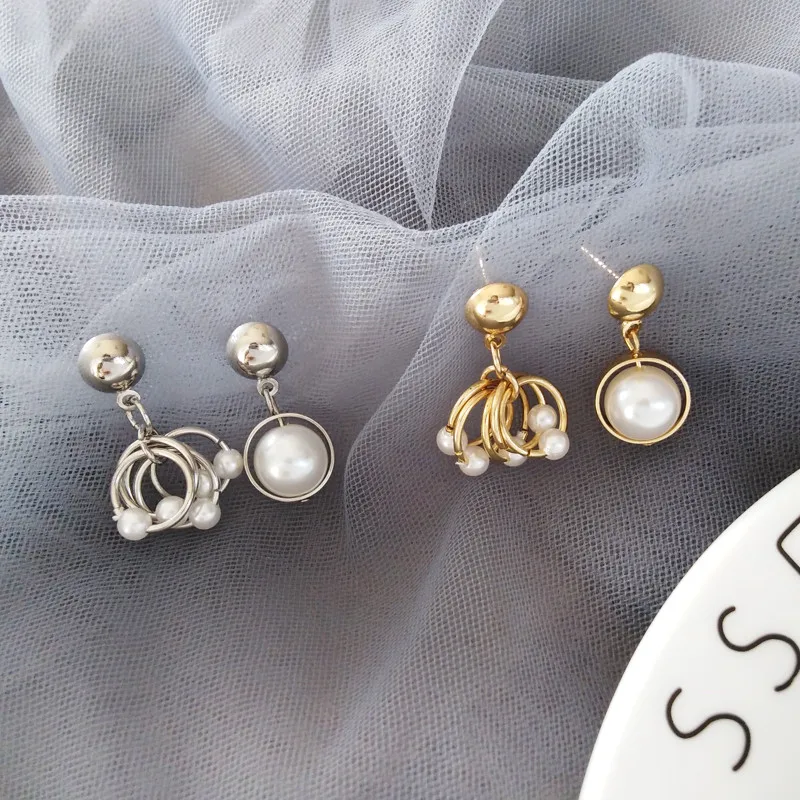 

2019 women earrings fashion Temperament metal stud earrings contracted geometric shape earrings joker pearl earrings for women