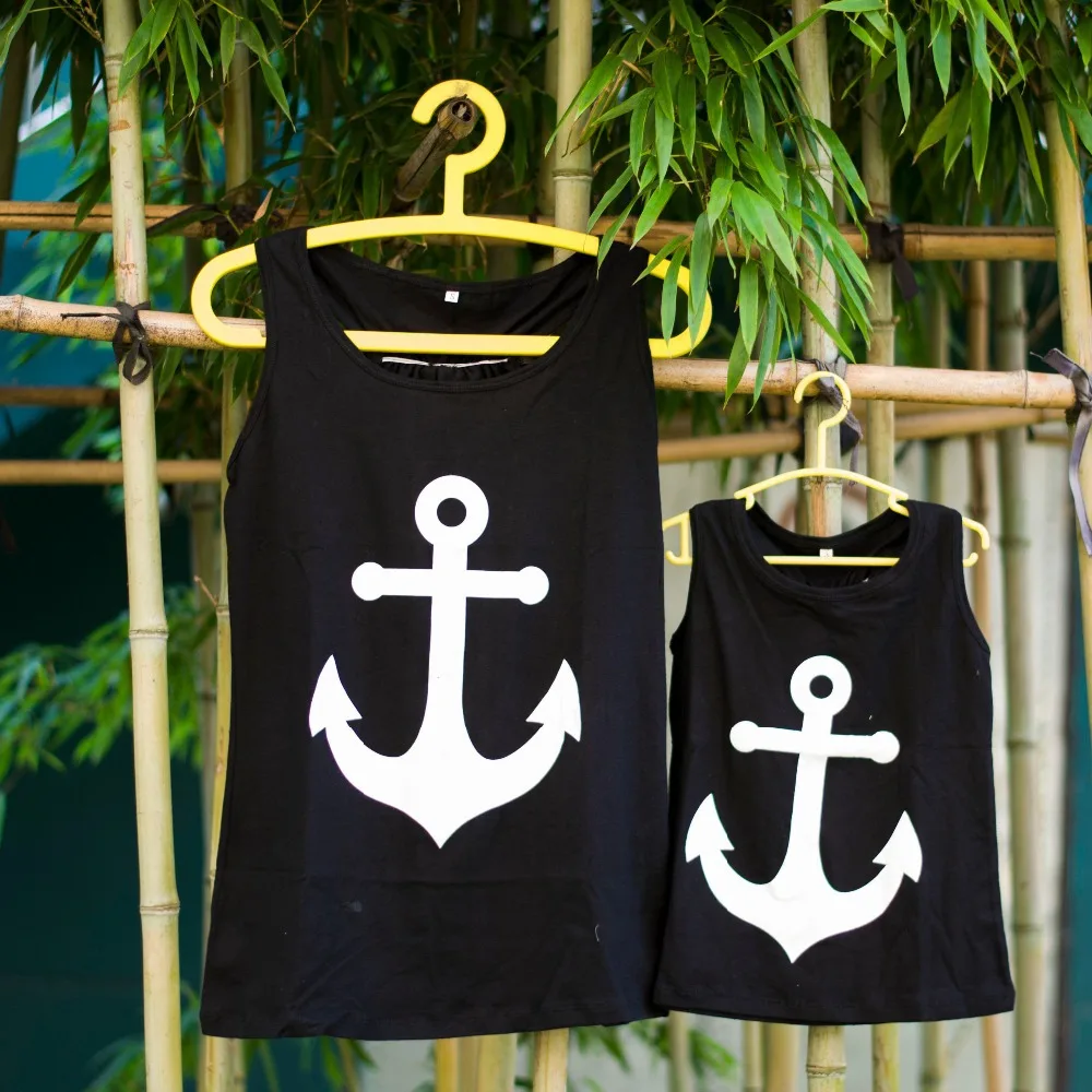 

2015 New Fashion mommy and me Summer Anchor Print Vest Sleeveless Crew Neck knotted backless Casual Bow kids Tank Tops