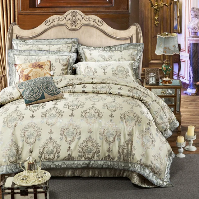2018 Luxury Jacquard Bedding Set Golden Gray King Size Duvet Cover 2018 Luxury Jacquard Bedding Set Golden Gray King Size Duvet Cover Cotton Quilt Bedspread European Style