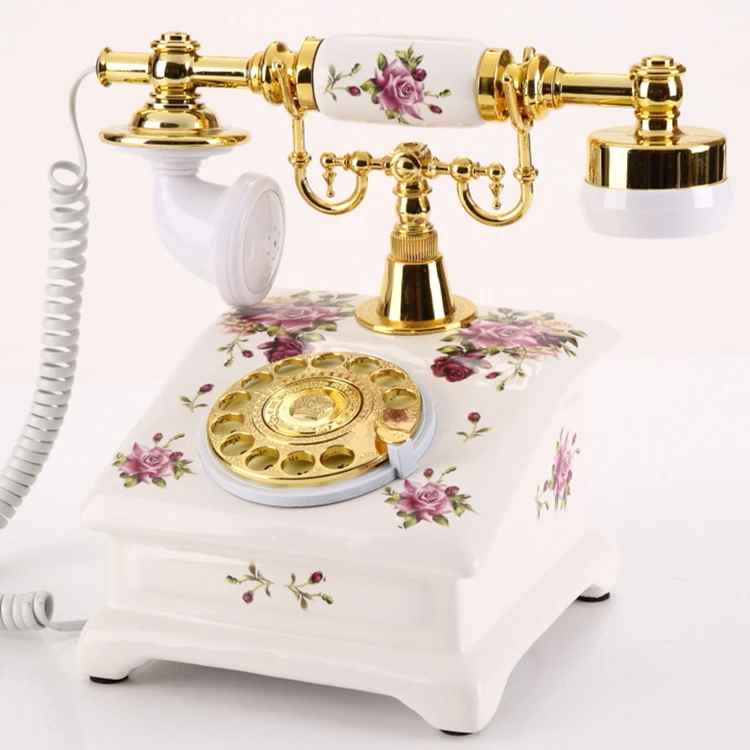 

Yuet flag authentic ceramics, antique European style antique telephone, retro home, fashion creative, landline phones, post mail