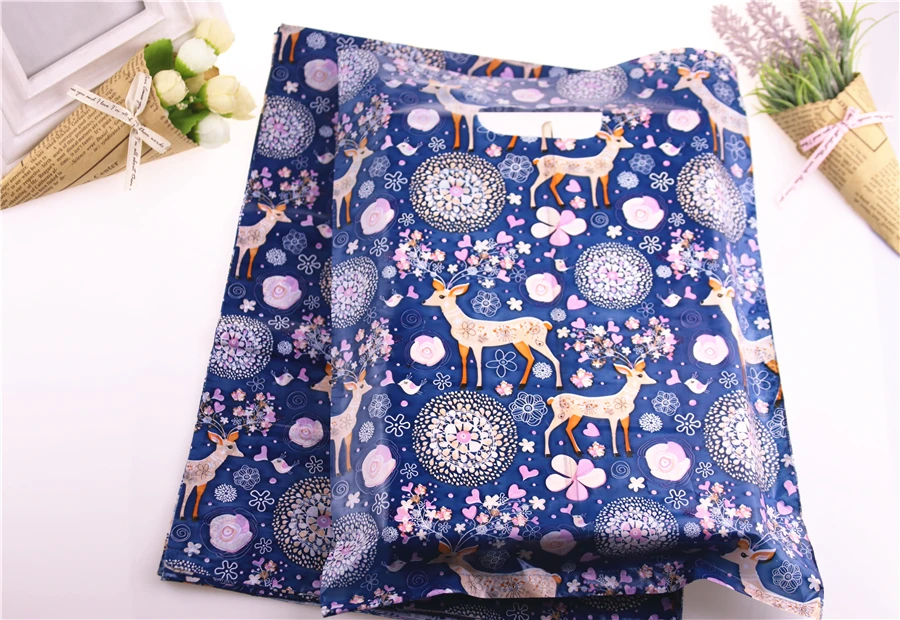 large gift bags (114)