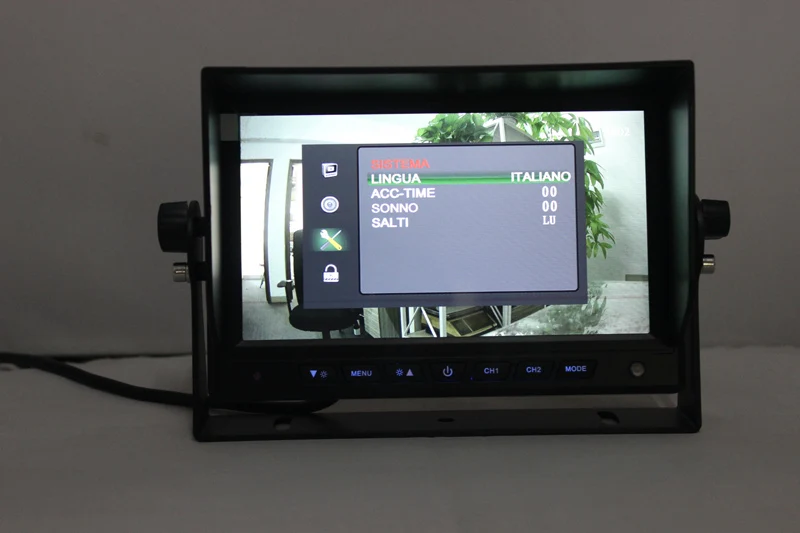 UI9