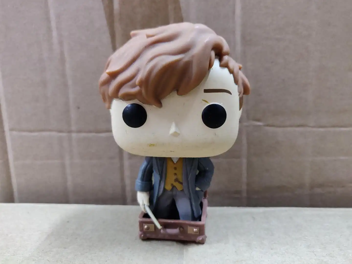 Оригинальный Funko pop Secondhand с фантастическими животными-Newt Scamander в чемодане