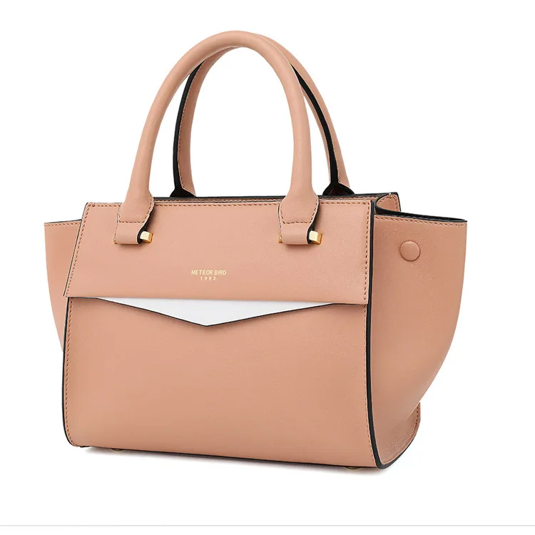 

3 color Dermal Bag with One Shoulder and Shoulder Straddling Handbags Cowhide Wing Bag 190619 bobo