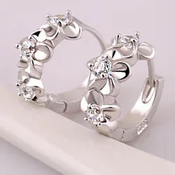 1Pair Fashion Camellia Rhinestones Design Hoop Earrings Silvering Plated Round Earrings Women's Elegant Jewelry Gifts 1Pair Fashion Camellia Rhinestones Design Hoop Earrings Silvering Plated Round Earrings Women's Elegant Jewelry Gifts
