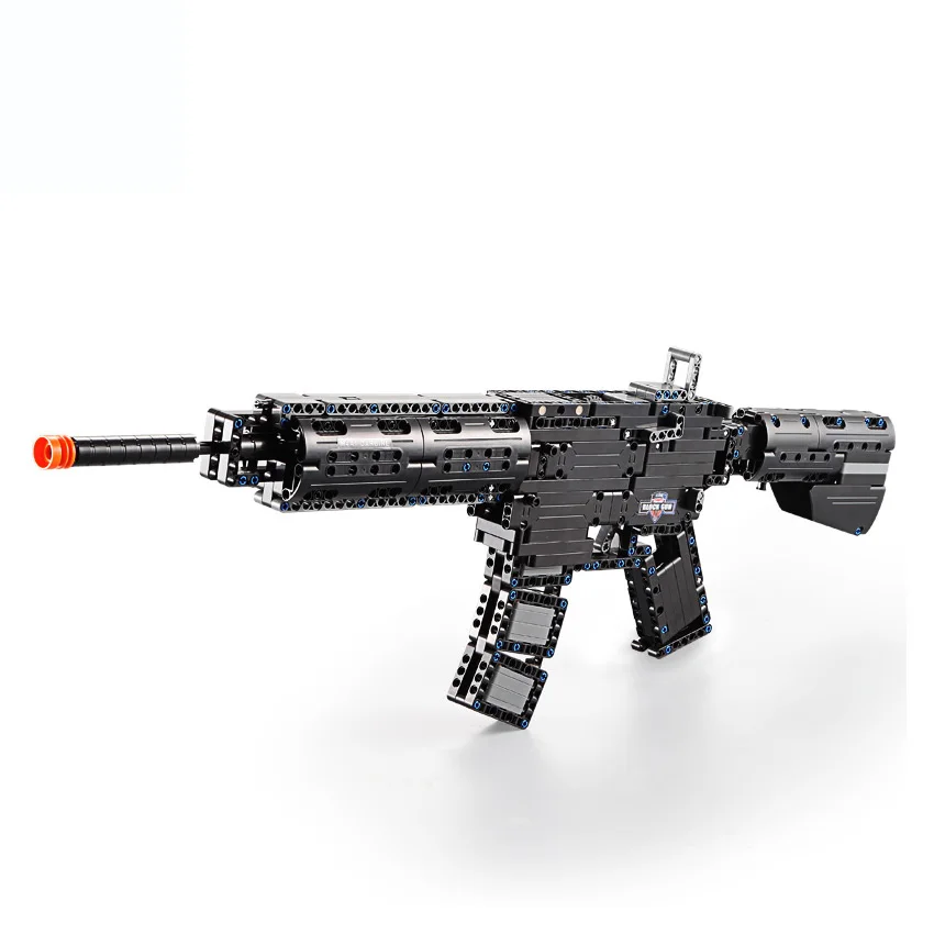 Hot Sale 621pcs Bricks DIY Gun Toys Made of Building Block SWAT M4A1 Rifle Model Kit 3D Mechanical Jigsaw Toys Gift for Boy Kids