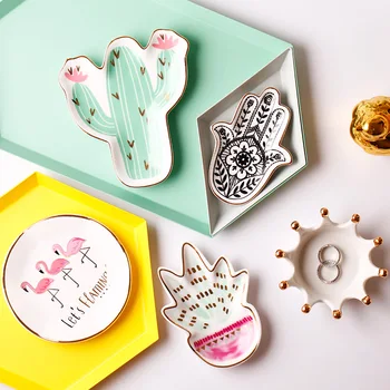 

Nordic Ceramic Dish Cactus Jewelry Pallet Flamingo Snack Storage Trays Candy Food Pallet Rings Bracelets Holder Home Decorative