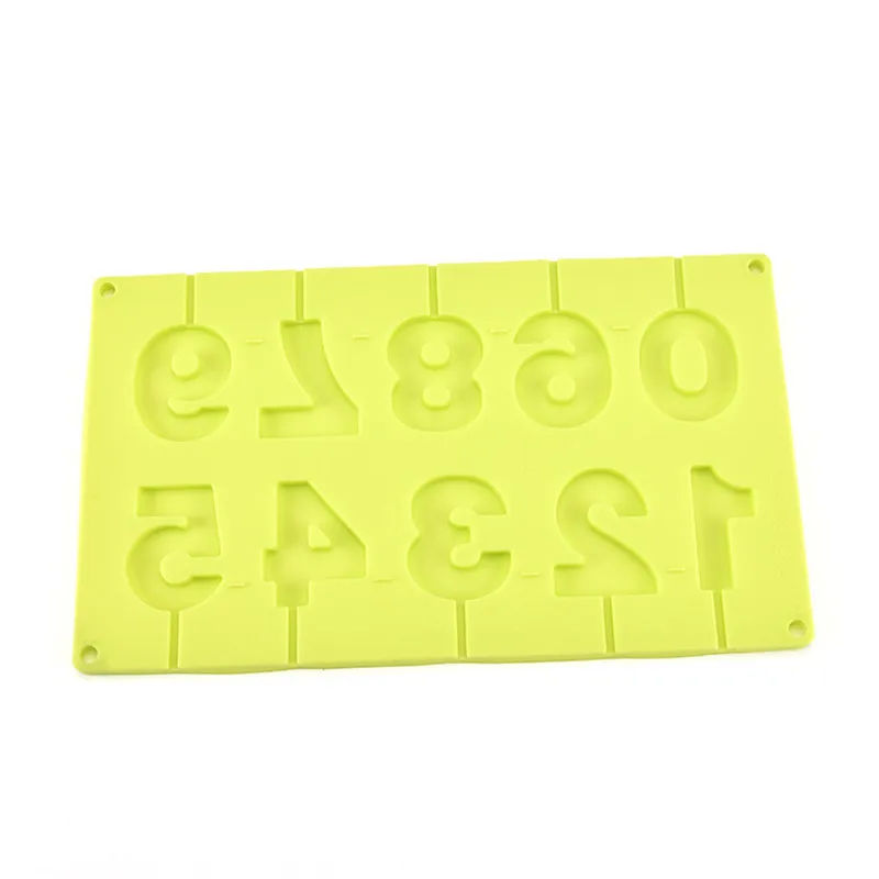 4237242806_1826749328