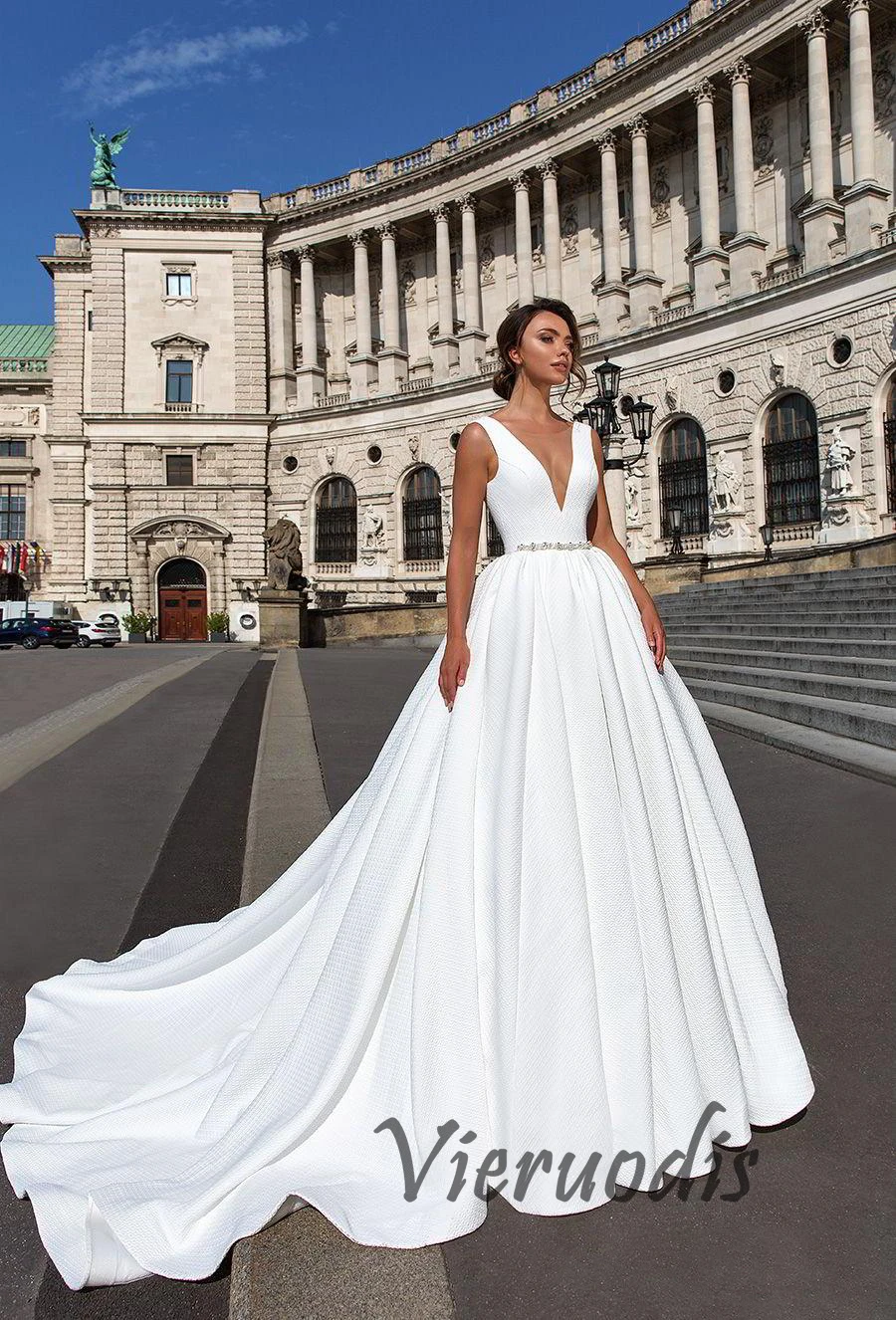 0112018 Designer Backless Wedding Dresses Cheap Elegant Deep V Neck Sweep Train Satin Wedding Dress with Beaded Sash Custom Made Bridal Gowns
