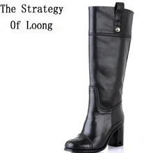 Женские кожаные короткие плюшевые теплые зимние сапоги до колена; Модные женские рыцарские сапоги на высоком каблуке; Новое поступление; большие размеры