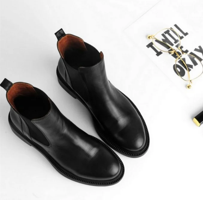 

European Women Chelsea Boot low Heel Shoes Woman 2018 New Autumn Winter Boots Women Shoes Casual Leather Martin Boots