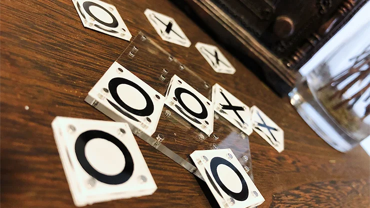 Tic Tac Toe Mini (Gimmick and Online Instructions) by Bond Lee and Kai-Fu Wang 3