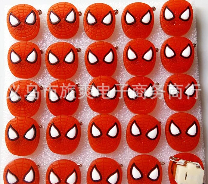 

New 25pcs/set Popular Spiderman Soft LED Brooch Button Pin Party Favors DIY Gift LE-64