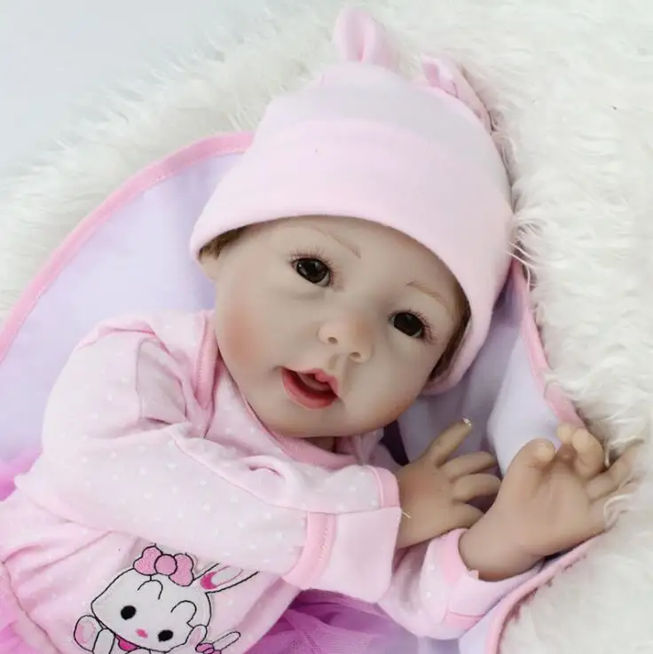 

22 inch baby reborn girl cloth body children fashion doll bebe alive reborn bonecas reborn babies soft silicone baby dolls