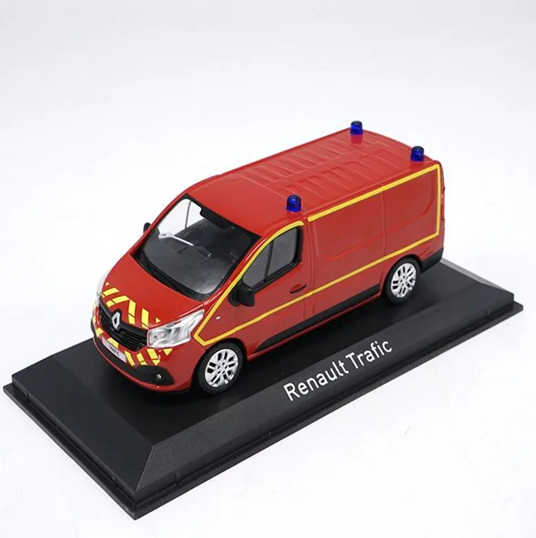 Модель автомобиля Renault Trafic масштаб 1:43 литые игрушки металлические Литые
