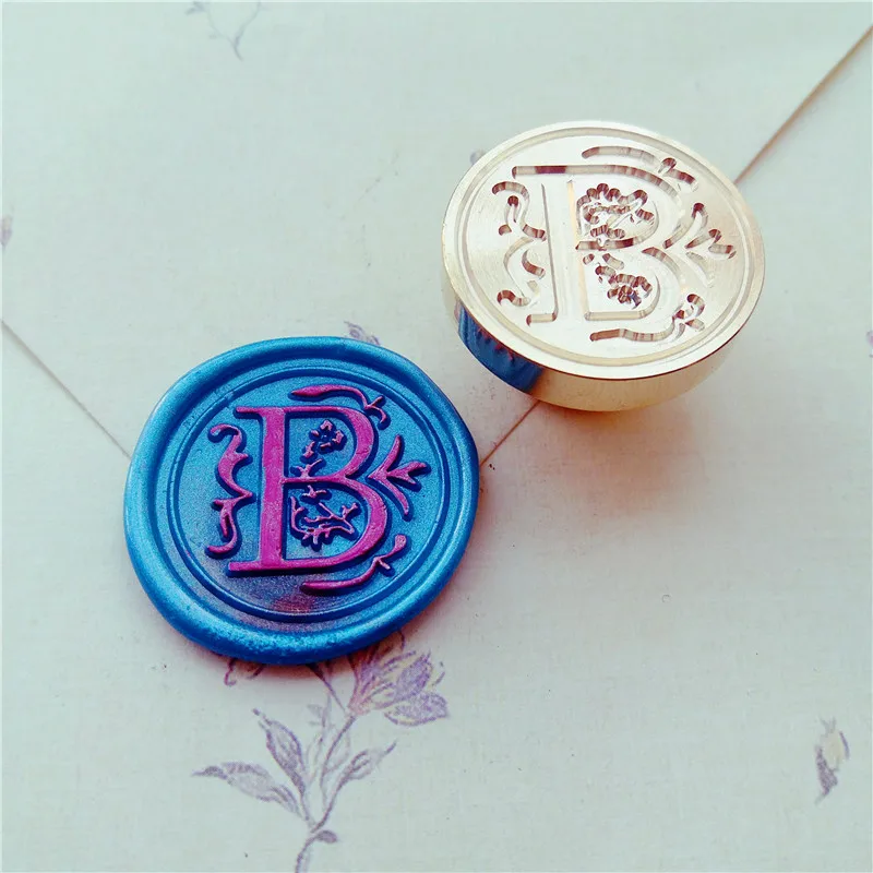 WHITE Wooden Sealing Wax Stamp 24 Alphabet Letter Seal Stamp Plant Flower Vine Retro Seal Post For Wedding Party Decoration