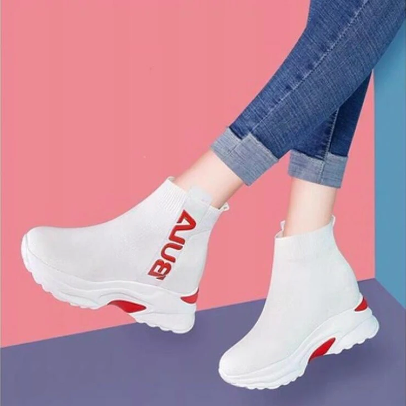 

2019 Ankle Trainers Women's flat Shoe for Woman Sock boots Footwear Sneakers Sock Breathable Air Mesh Female Sneakers flats W55
